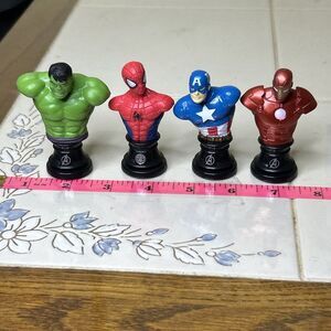 Marvel Set Of 4‎ Mini Paperweights, Hulk, Spider-Man, Captain America, Ironman